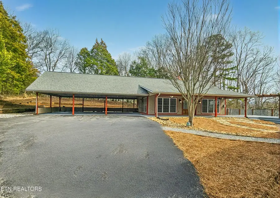 2001 Beals Chapel Rd, Lenoir City, TN 37772 - #3