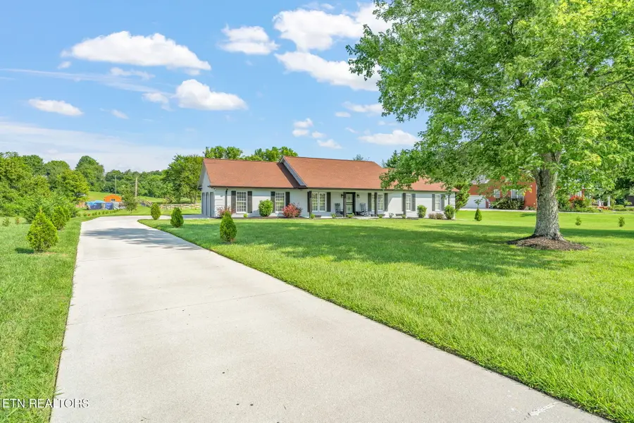 3005 E Emory Rd, Knoxville, TN 37938 - #2