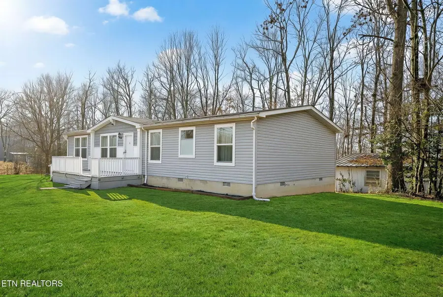 392 Carter Town Rd, Crossville, TN 38571 - #3