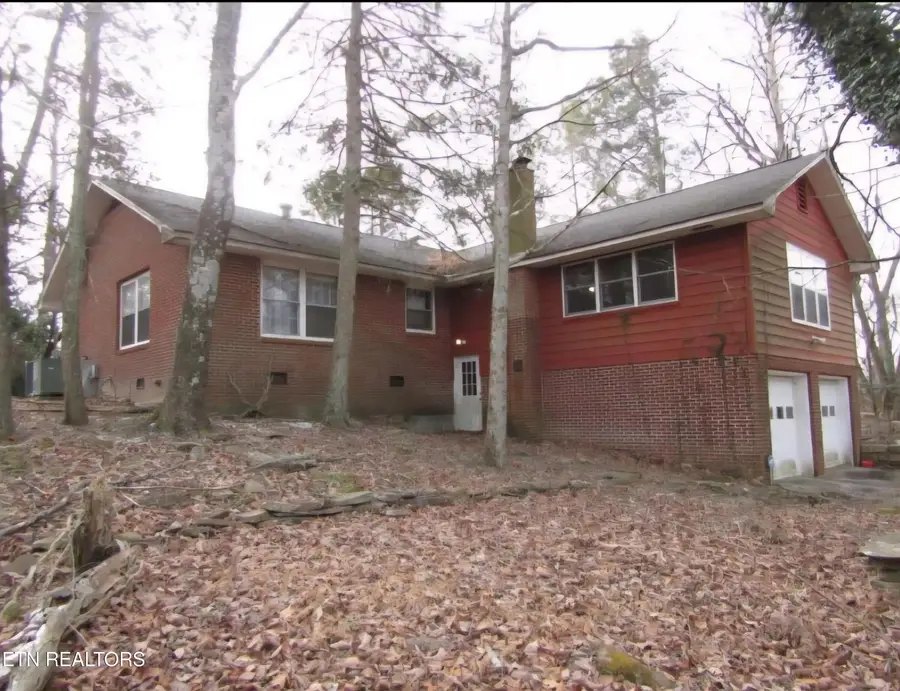 205 Tower Rd, Rockwood, TN 37854 - #3