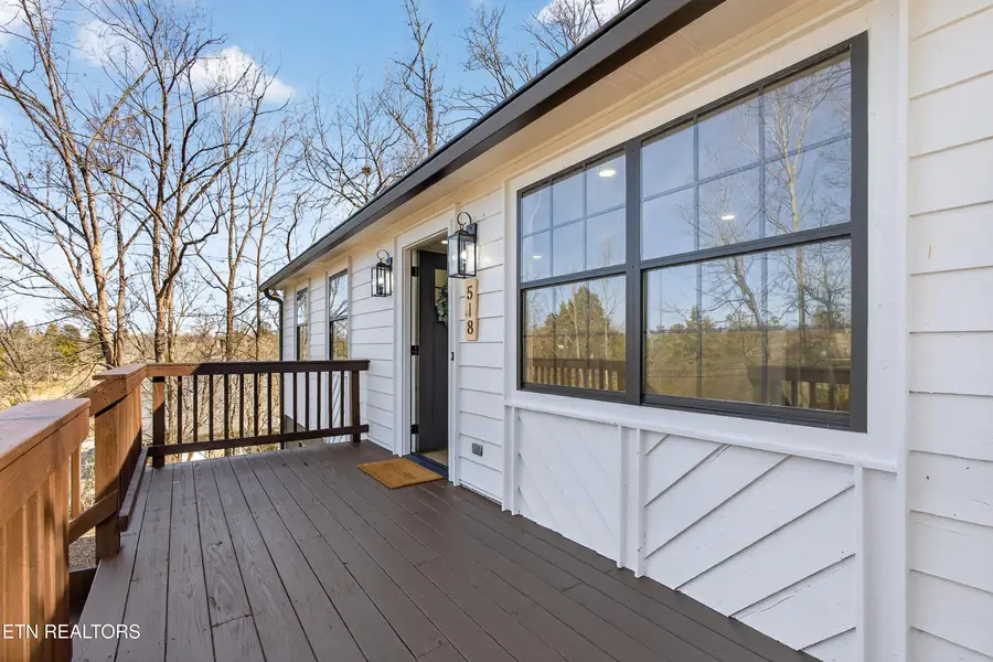 518 W Beaver Creek Drive, Powell, TN 37849 - #2