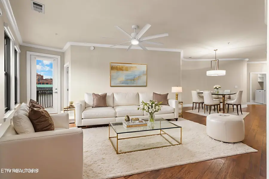 445 W Blount Ave #411, Knoxville, TN 37920 - #3