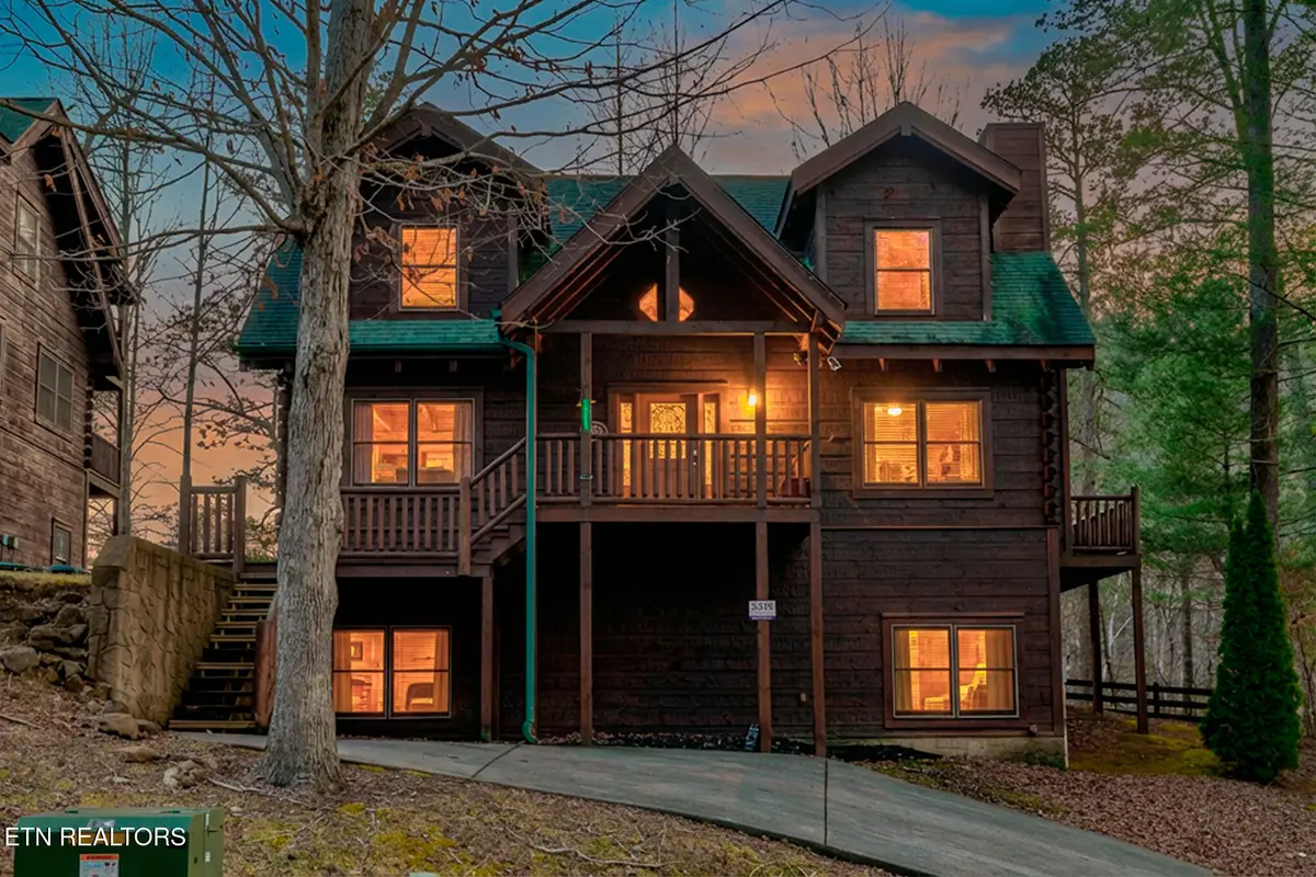 3318 Covered Bridge Way, Sevierville, TN 37862 - #1