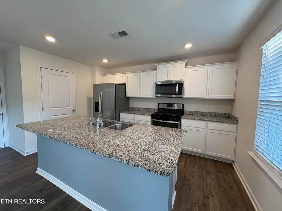 303 Duseth Drive, Sweetwater, TN 37874 - #2