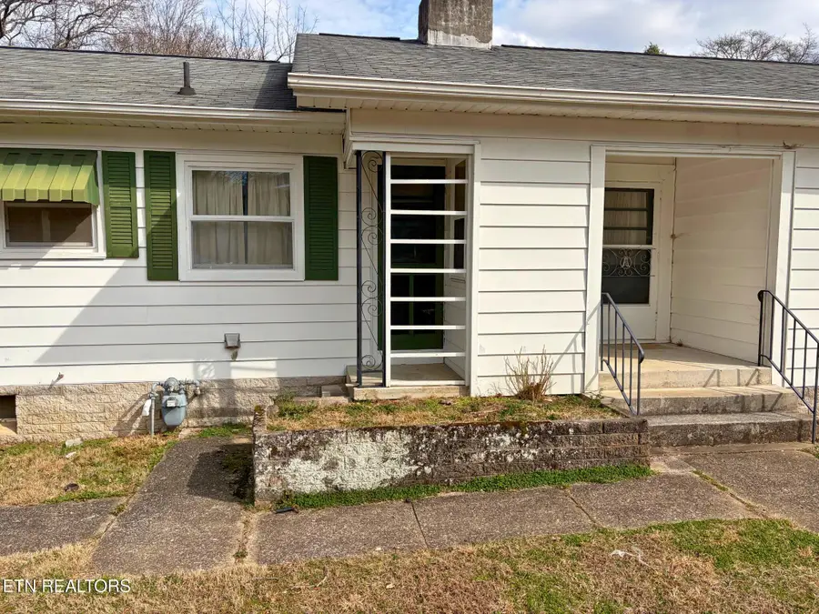 102 Underwood Rd, Oak Ridge, TN 37830 - #2