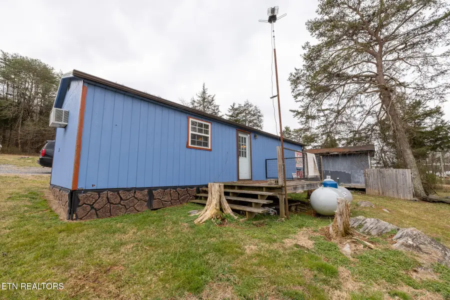 833 & 825 Elder Lane, Kodak, TN 37764 - #2