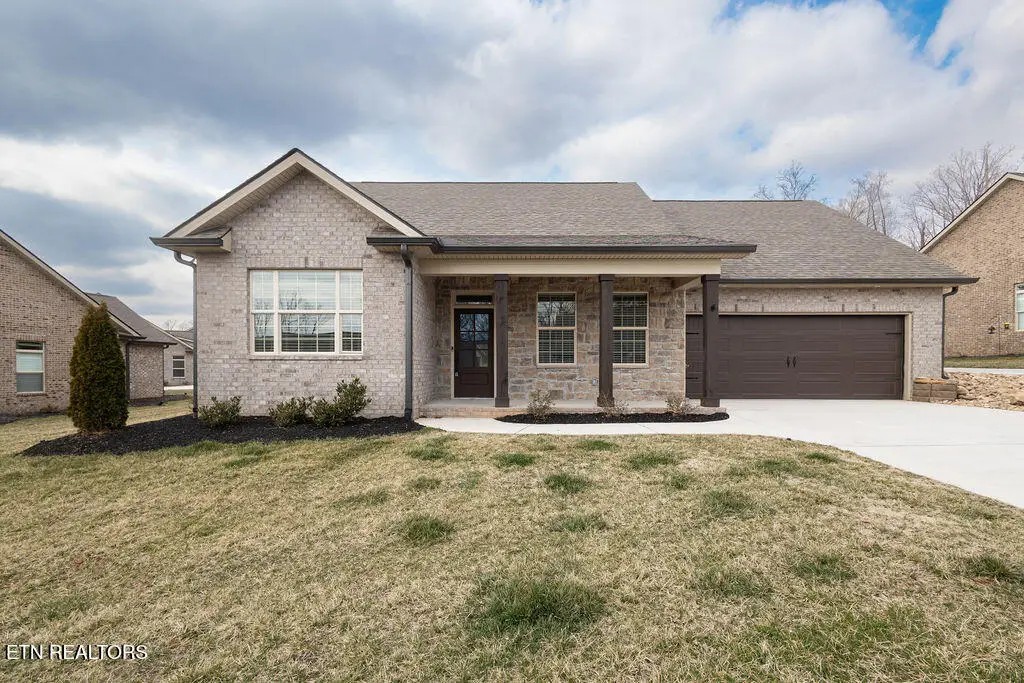1554 Mountain Drive, Lenoir City, TN 37772 - #1