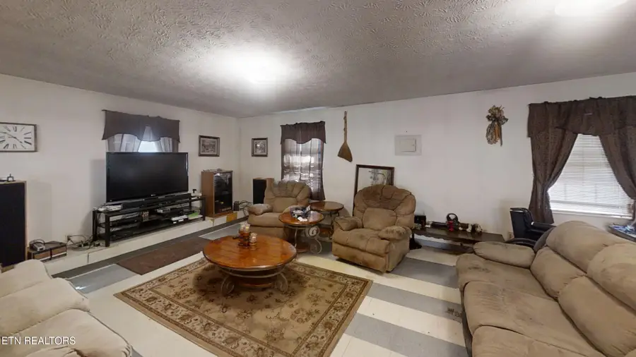 166 Nolan Lane, Heiskell, TN 37754 - #2