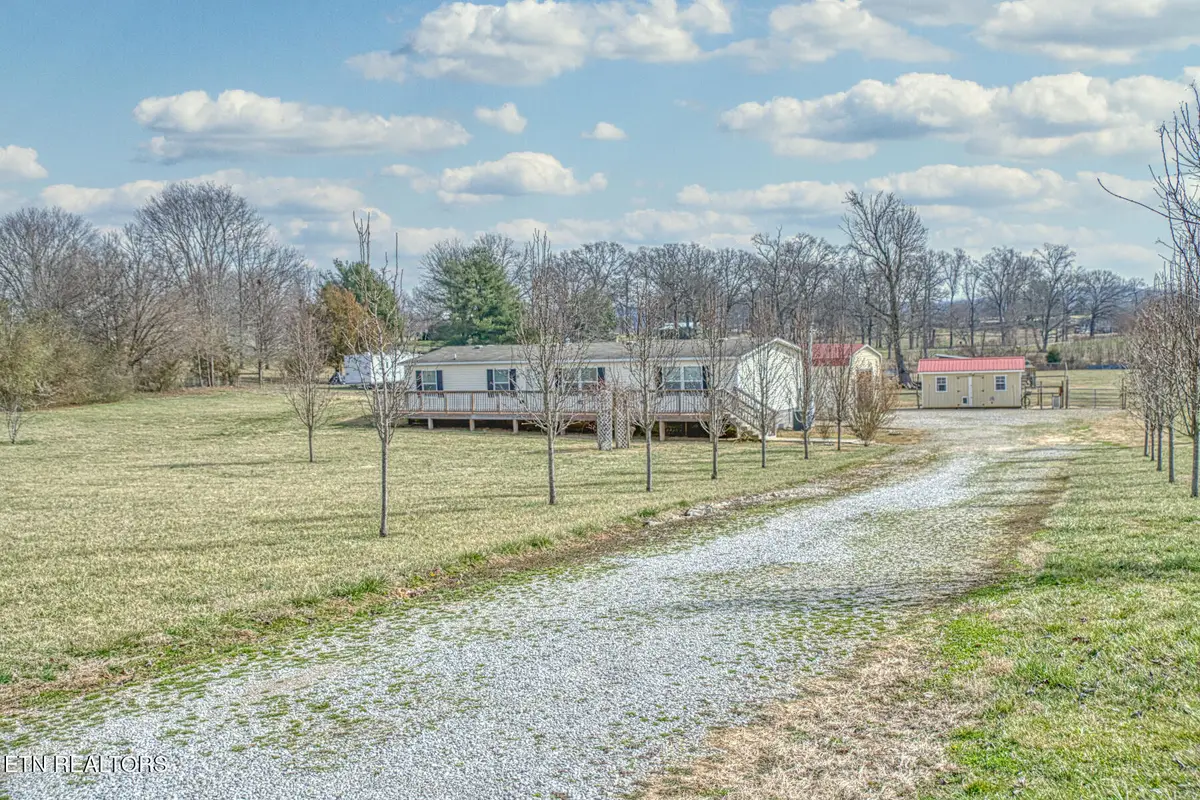 791 Old Kentucky Rd, Sparta, TN 38583 - #1