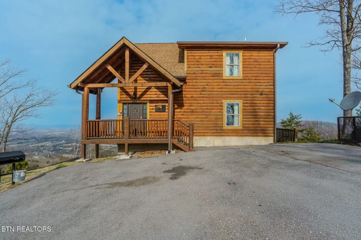 685 Shell Mountain Rd, Sevierville, TN 37876 - #1