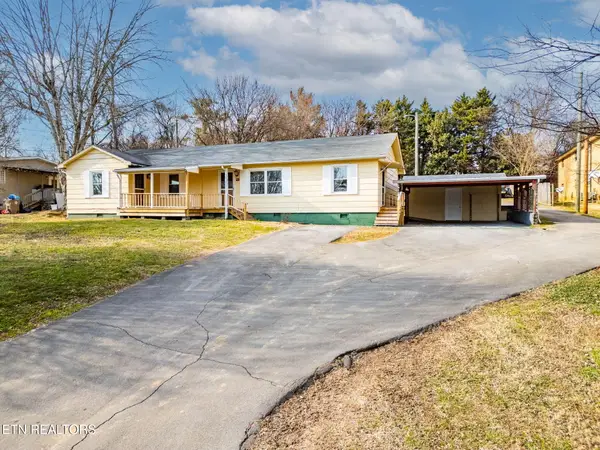 407 Sharp Lane, Knoxville, TN 37912