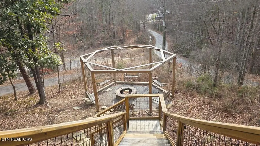 2869 Hatcher Mountain Rd, Sevierville, TN 37862 - #3