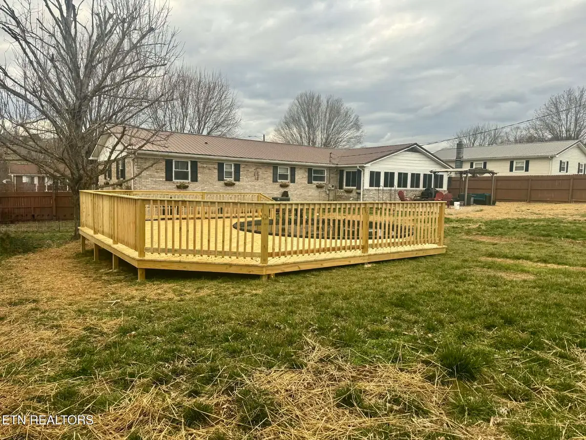 176 Couk St, Jonesville, VA 24263 - #1