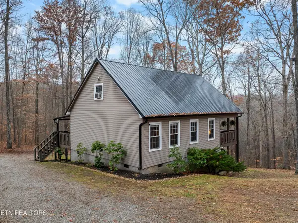 598 Hiwassee View Drive, Jacksboro, TN 37757