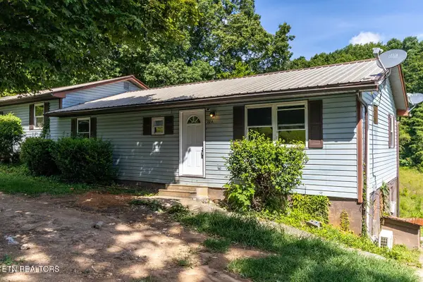 221 Pattie Gap Rd, Philadelphia, TN 37846