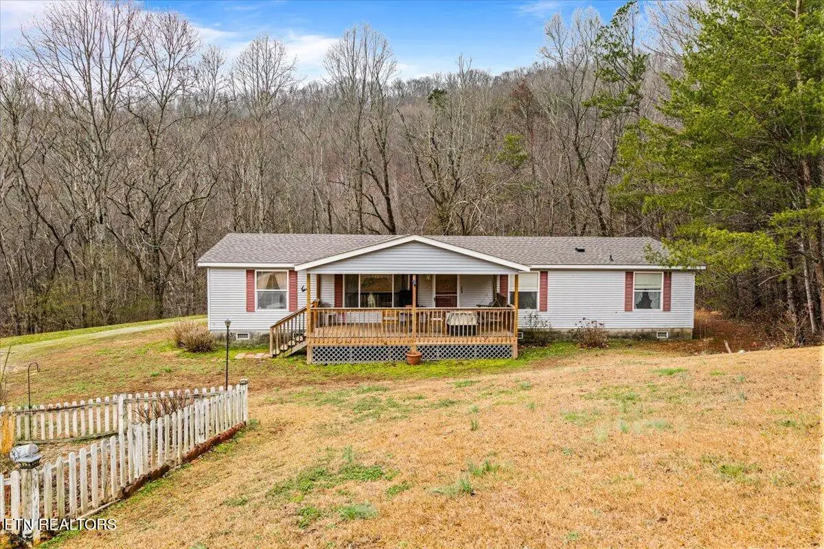 223 White Lane, Caryville, TN 37714 - #1