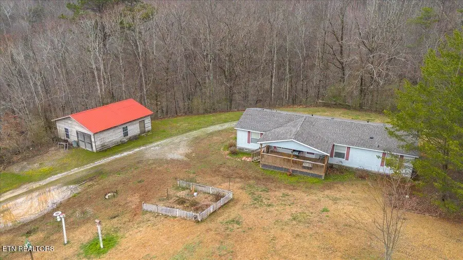 223 White Lane, Caryville, TN 37714 - #3