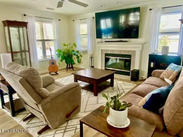 203 Seminole Circle, Loudon, TN 37774 - #2