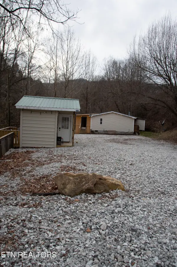 332 Habershem Rd, Duff, TN 37729