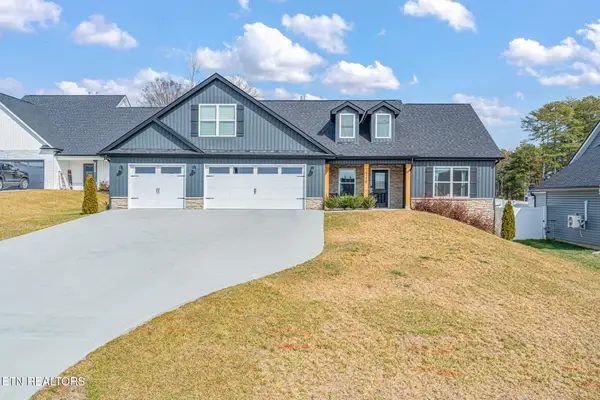 3246 Lobetti Rd, Knoxville, TN 37931