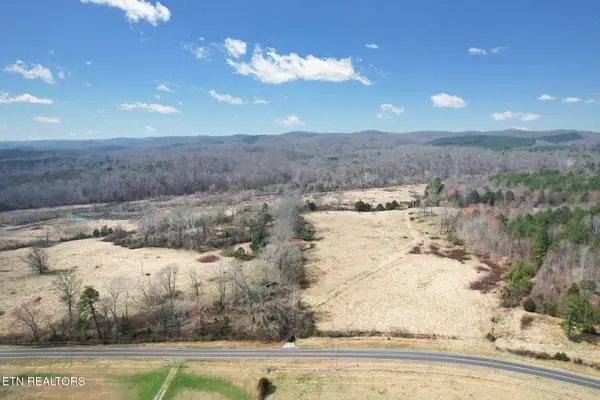 305 County Road 180, Athens, TN 37303