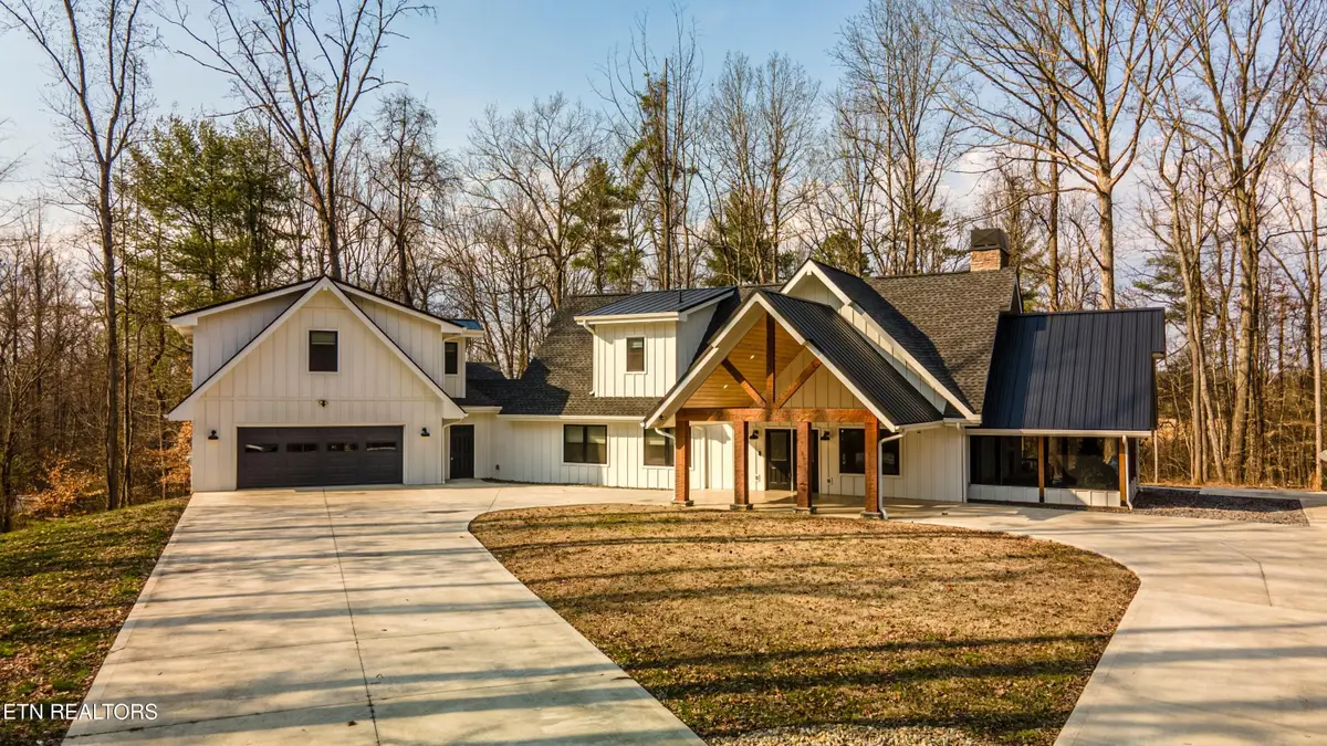 226 Meadowood Rd, Newport, TN 37821 - #1