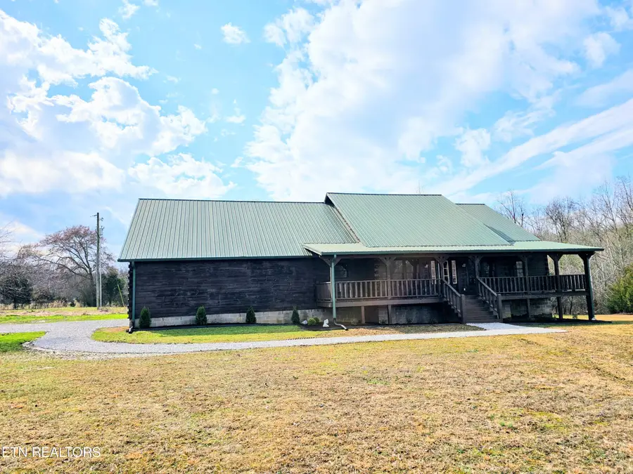 371 Plaza Drive, Madisonville, TN 37354 - #2