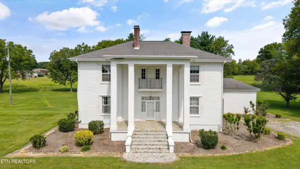 307 N Burn Rd, Niota, TN 37826