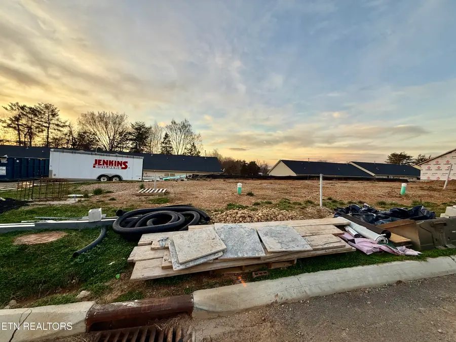 3363 Maggie Lynn Way #22, Knoxville, TN 37921 - #2