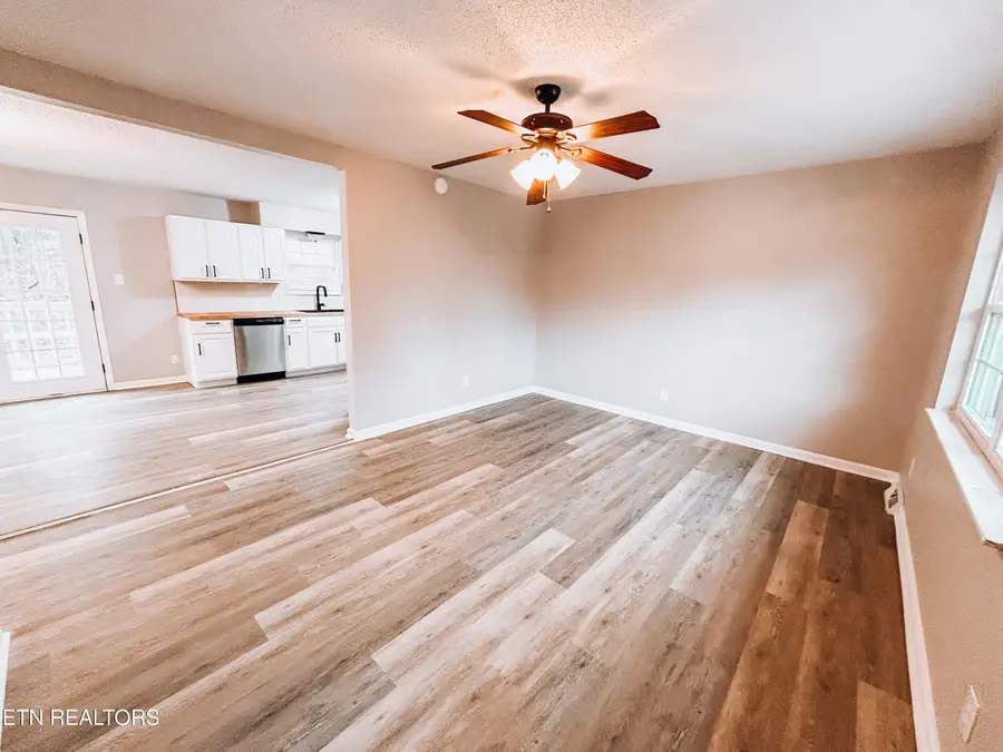 728 Black Forest Drive, Maryville, TN 37801 - #2