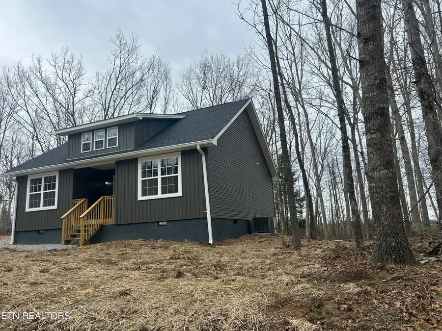 152 George Young Rd, Jamestown, TN 38556 - #2