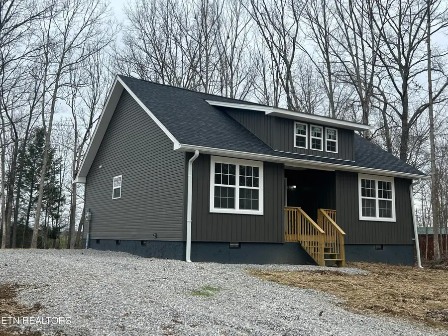 152 George Young Rd, Jamestown, TN 38556 - #3