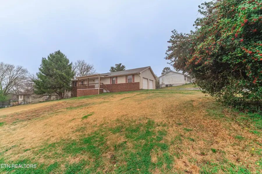 3424 Inverness Rd Rd, Knoxville, TN 37931 - #2