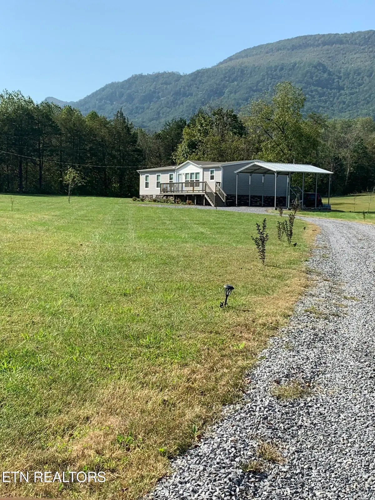 590 Mcgaha Chapel Rd, Cosby, TN 37722 - #1