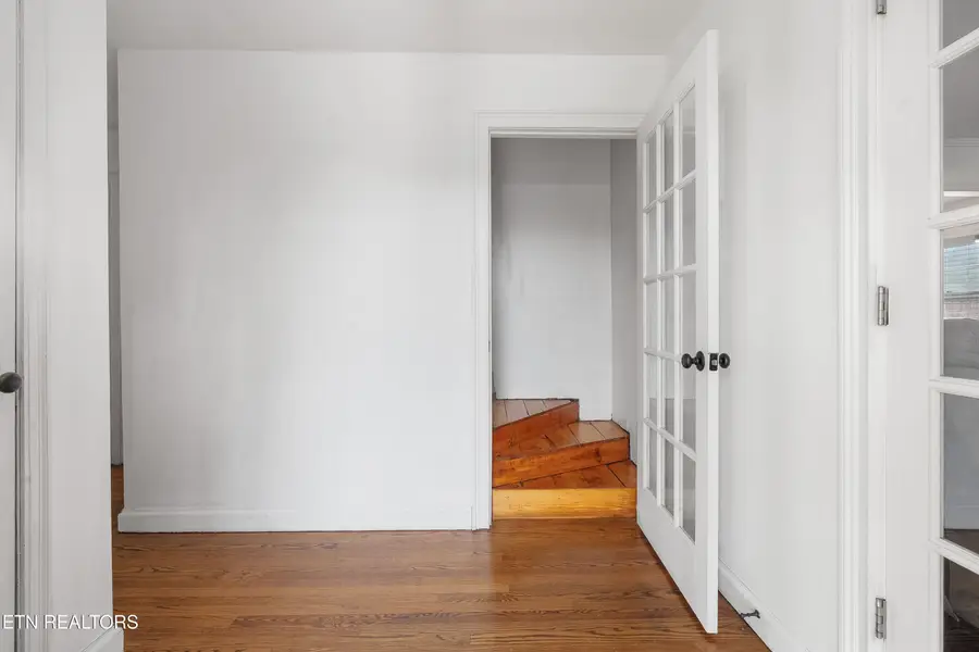 5109 E Sunset Rd, Knoxville, TN 37914 - #3