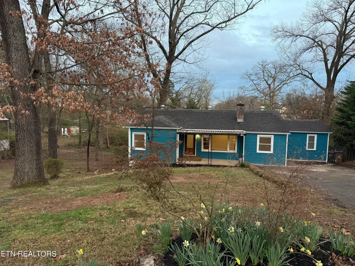 3440 Fountain Park Blvd, Knoxville, TN 37917 - #1