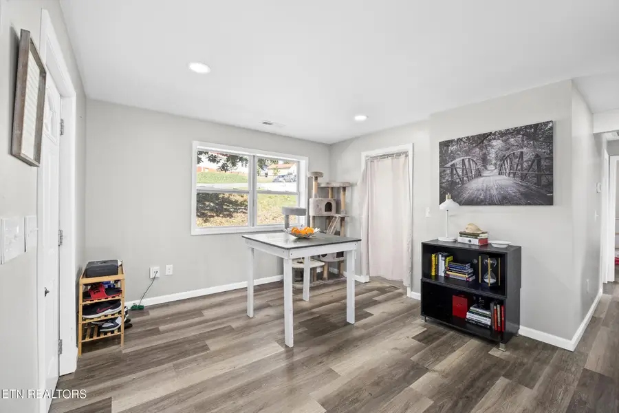 510 Michigan Ave, Oak Ridge, TN 37830 - #3