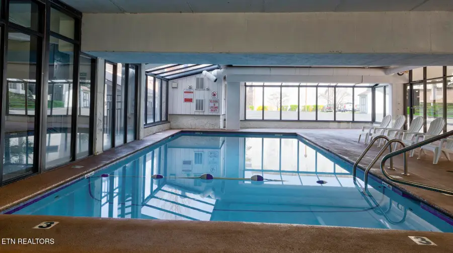 685 River Rd #306, Gatlinburg, TN 37738 - #2