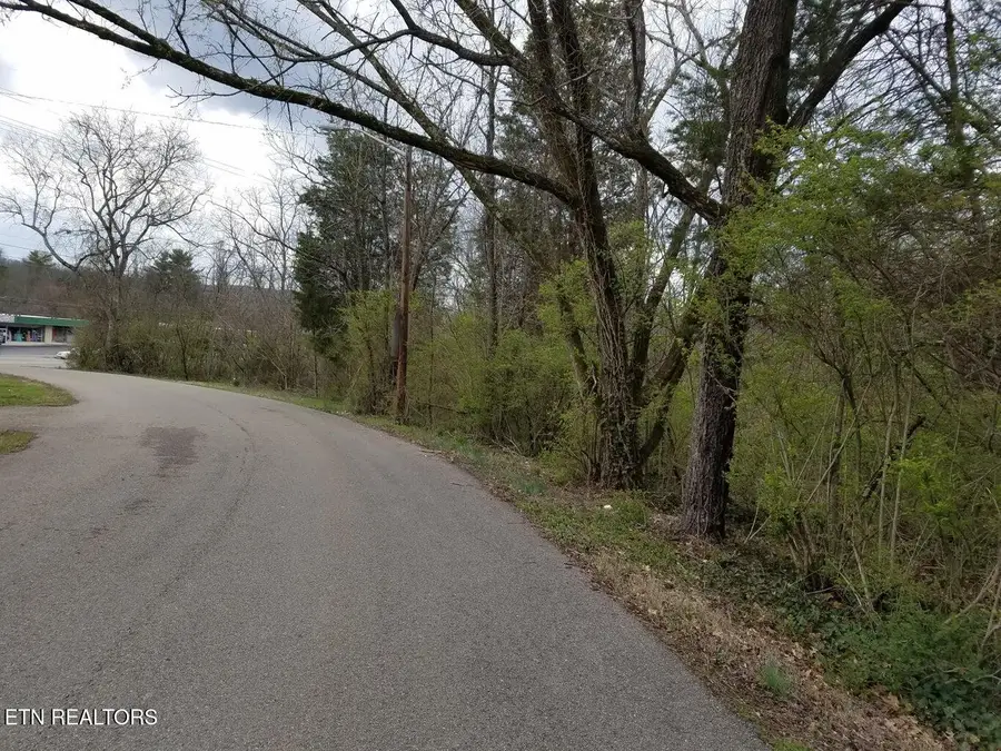 6106 Chapman Hwy, Knoxville, TN 37920 - #2