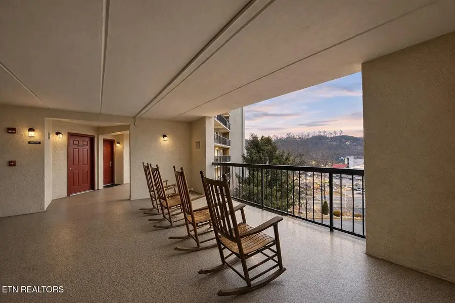 102 Baskins Creek #UNIT 304, Gatlinburg, TN 37738 - #2