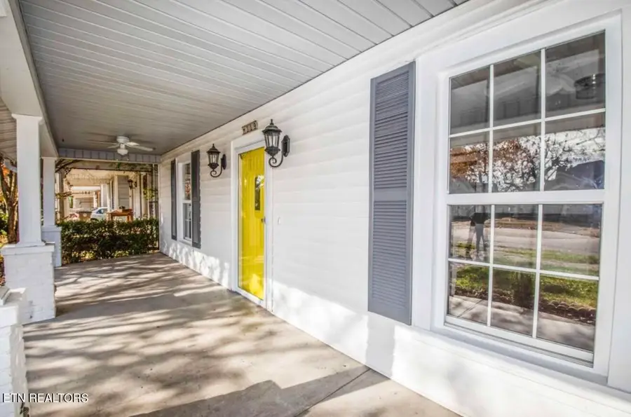 319 E Burwell Ave, Knoxville, TN 37917 - #3