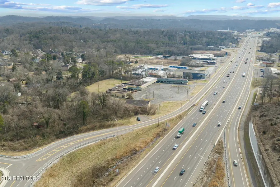 2814 Dresser Rd, Knoxville, TN 37920 - #2