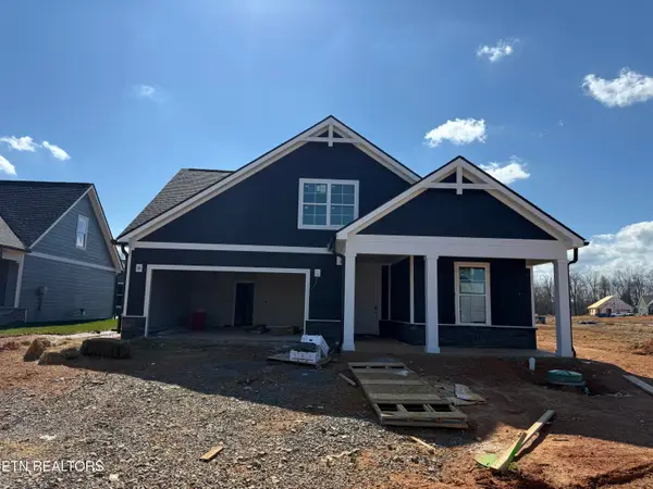 375 Trillium Trail Tr, Lenoir City, TN 37771