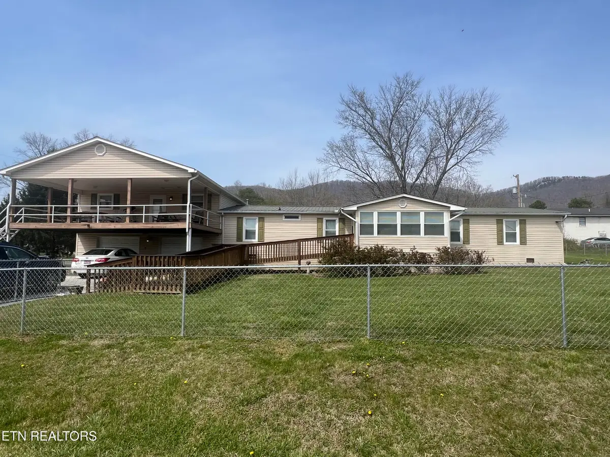 205 Ellison Rd, Lafollette, TN 37766 - #1