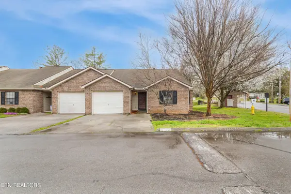 8600 Denmark St, Knoxville, TN 37931