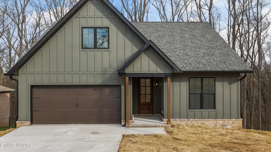 3646 Big Springs Rd, Maryville, TN 37801 - #3