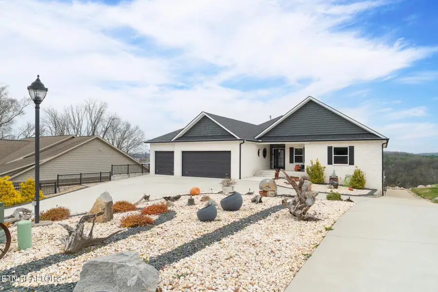 205 Waters Edge Way, Lenoir City, TN 37771 - #3