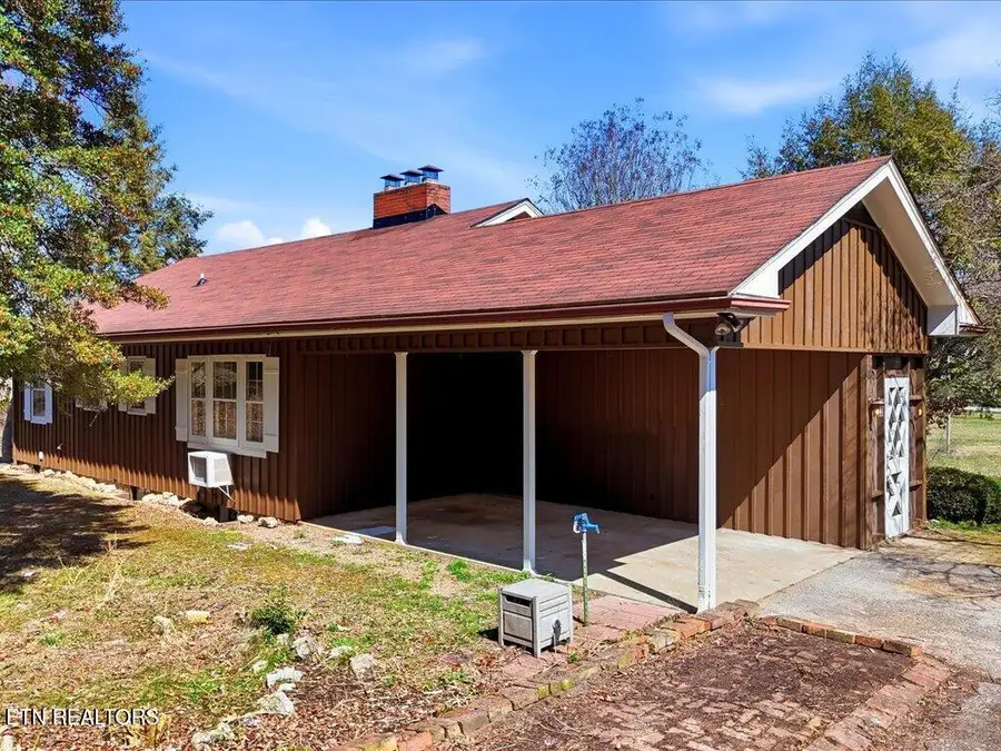 541 Big Springs Drive, Mosheim, TN 37818 - #2