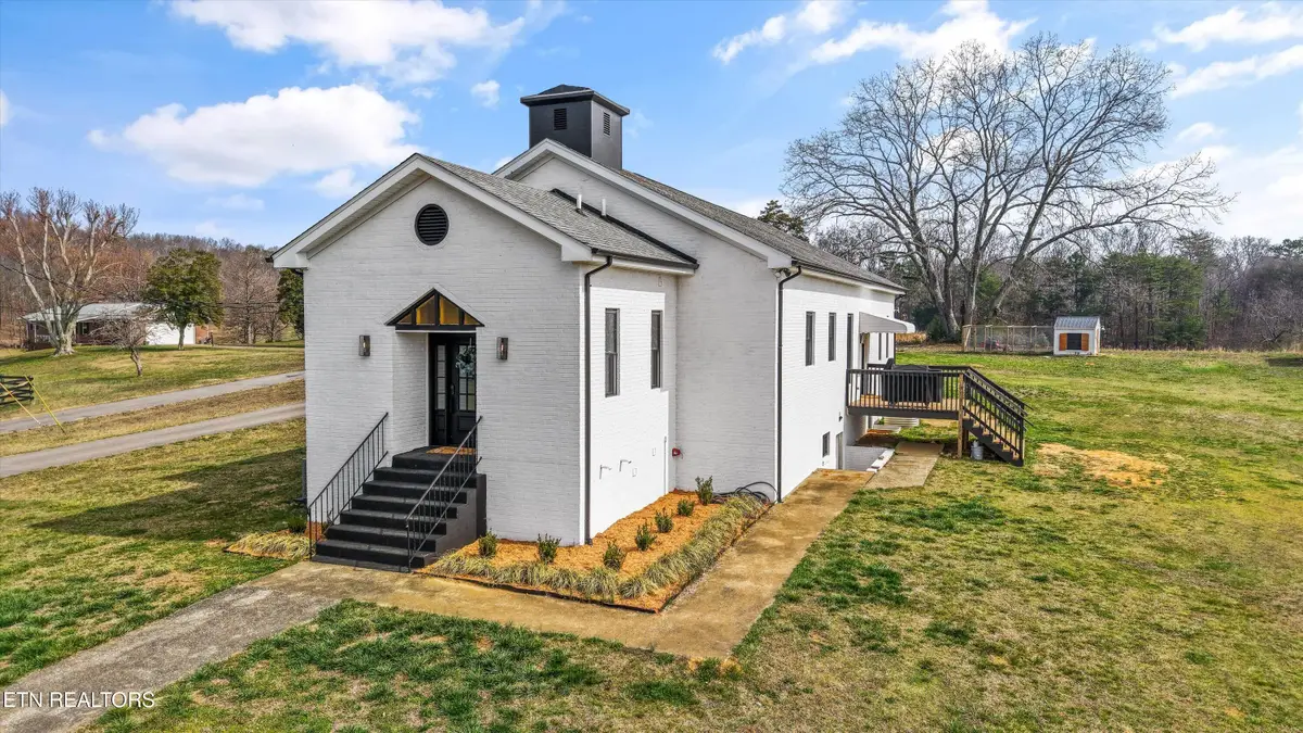 13161 Vonore Rd, Loudon, TN 37774 - #1