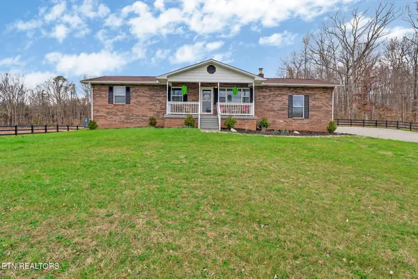 635 Mcghee St, Jamestown, TN 38556